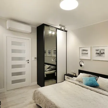 Bulwary Wislane P&o Serviced With Ac Appartement *