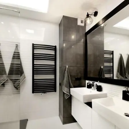 Appartement Bulwary Wislane P&o Serviced With Ac Varsovie