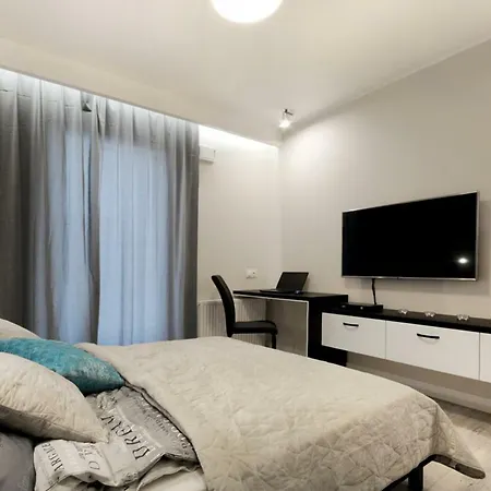 Bulwary Wislane P&o Serviced With Ac *