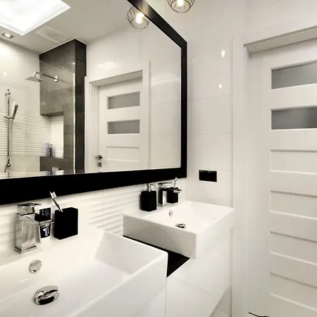 Bulwary Wislane P&o Serviced With Ac